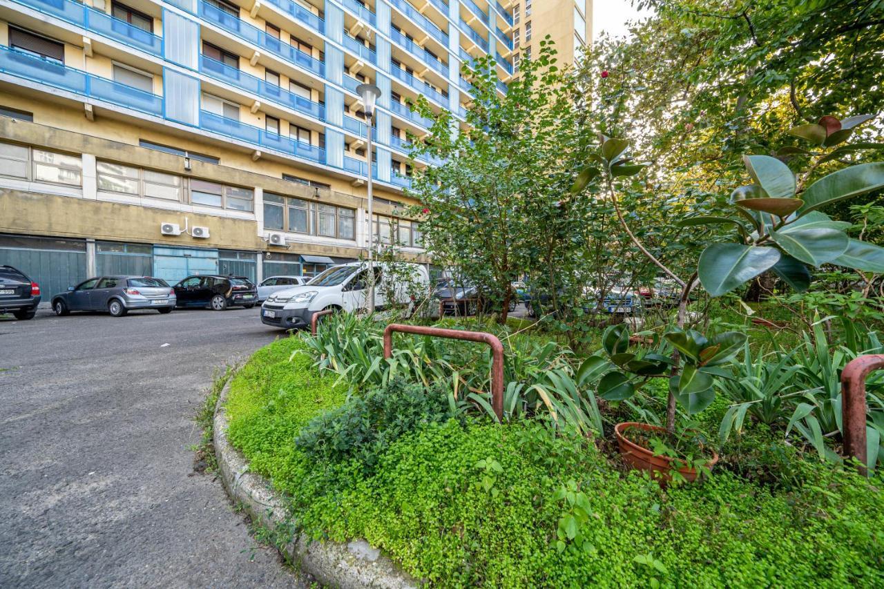 Pastelle Apartment With Own Parking Place Будапеща Екстериор снимка