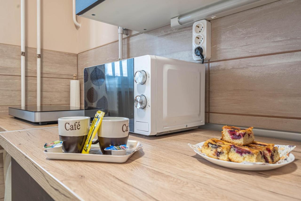 Pastelle Apartment With Own Parking Place Будапеща Екстериор снимка
